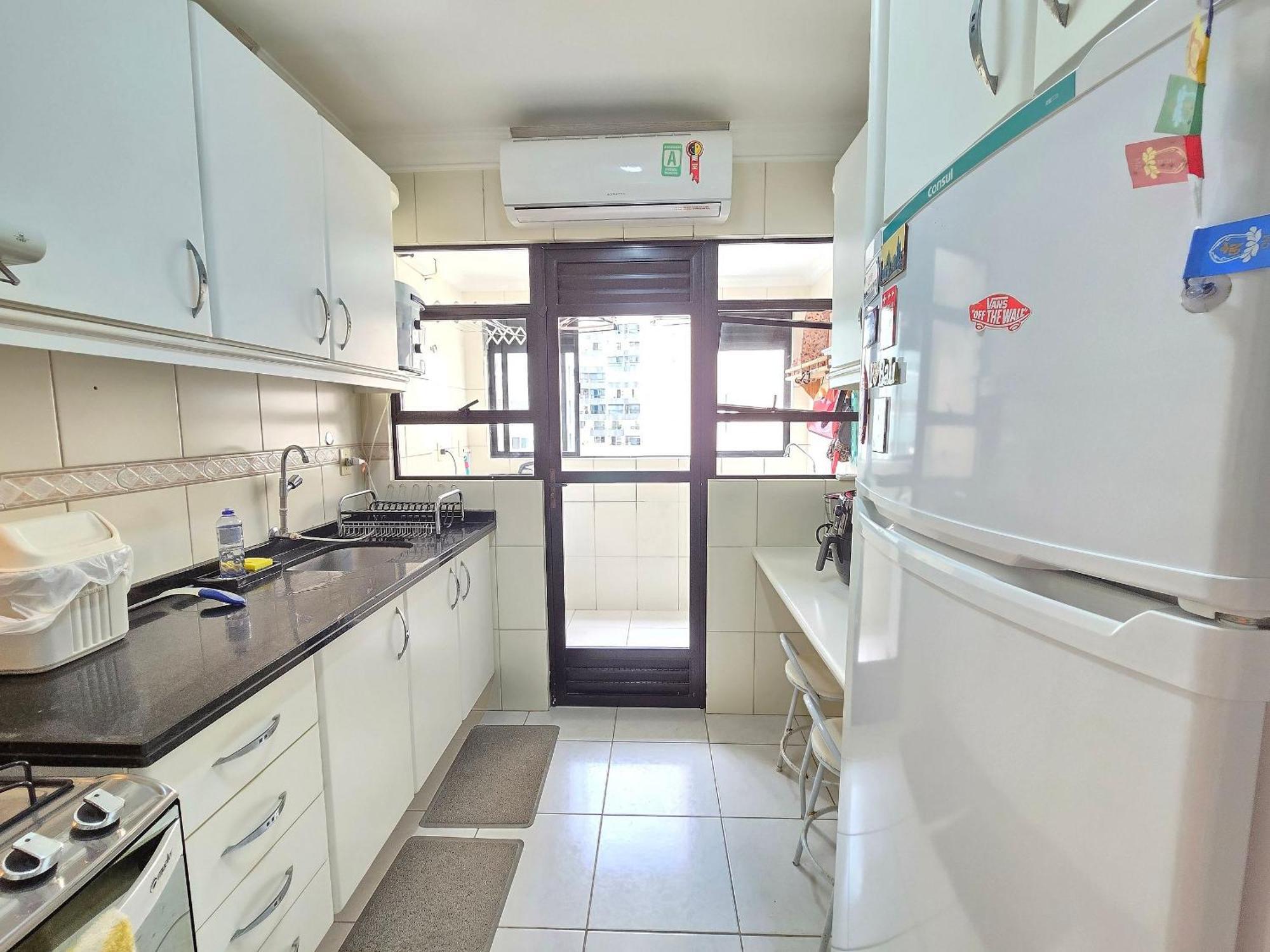 51 - Centro Bc/3 Quartos C/garagem Apartamento Balneario Camboriu
